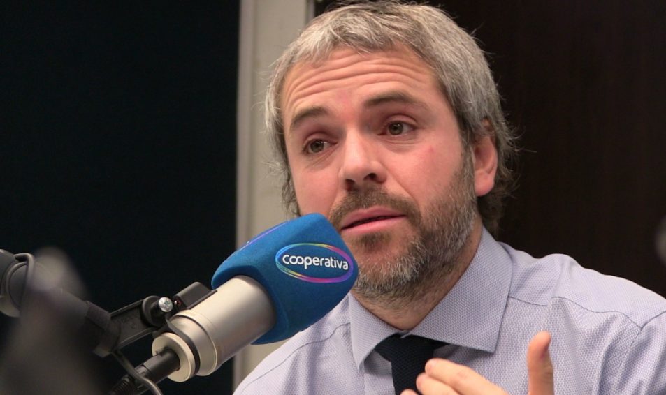 Ministro Gonzalo Blumel descartó adelantar discusión sobre pilar solidario