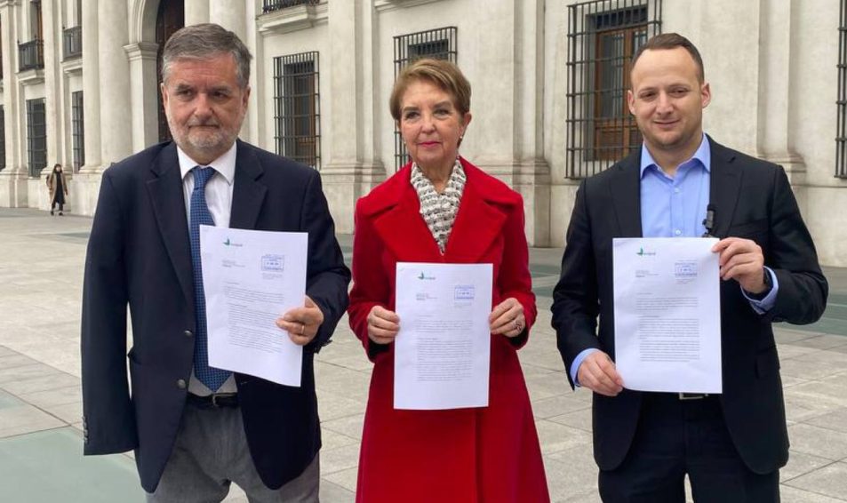 Convenios: Hutt, Undurraga y Guzmán piden a Boric acciones concretas y urgentes frente a casos de corrupción